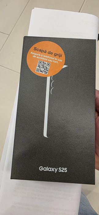 Vând Samsung S25 nou