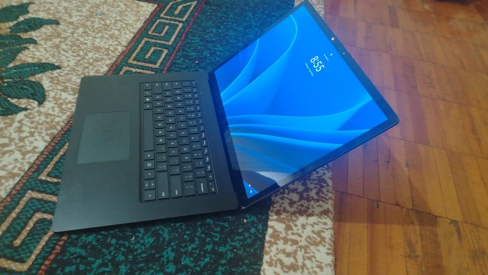 MICROSOFT SURFACE LAPTOP 3
• Экран 13,5 (2256 x 1504) ips Сенсорный
•