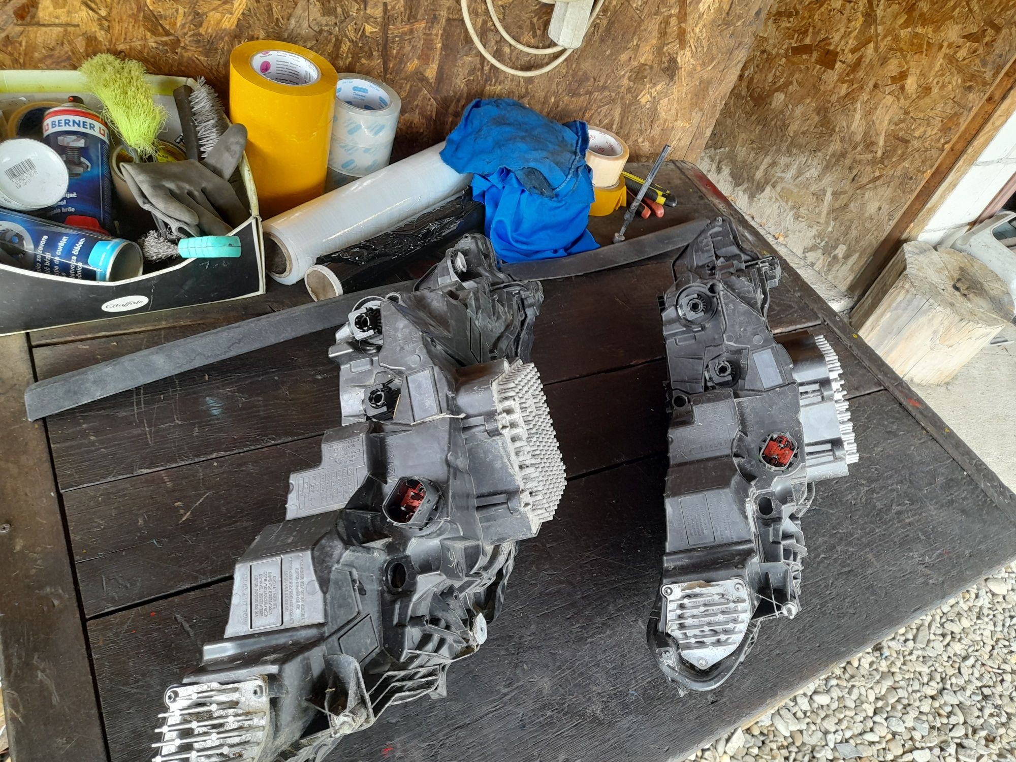 Vând far stanga range rover evoque droser calculator cu defecte