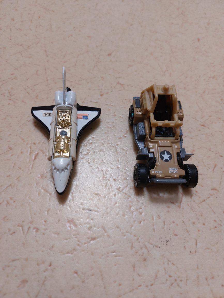 Колички matchbox, hotwheels, corgi.