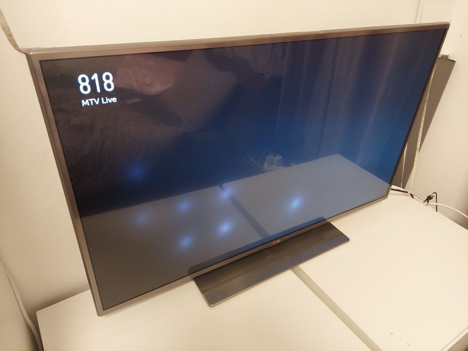 TV Smart LG diag. 108 cu defectiune