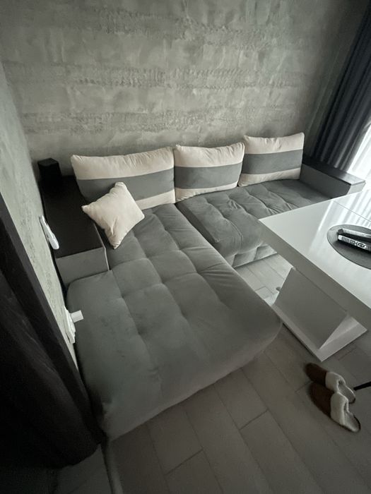 Продавам Ъглов Диван