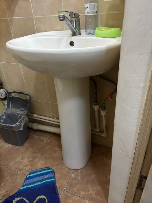 Продам раковину в хорошем состоянии