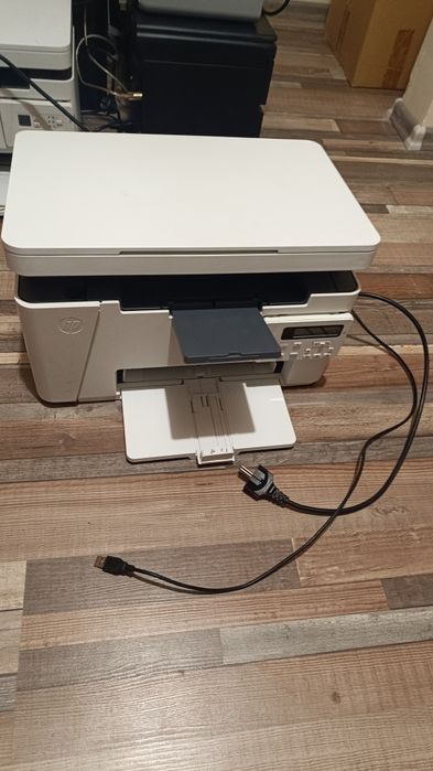 Imprimantă Laser Jet Pro MFP M26w