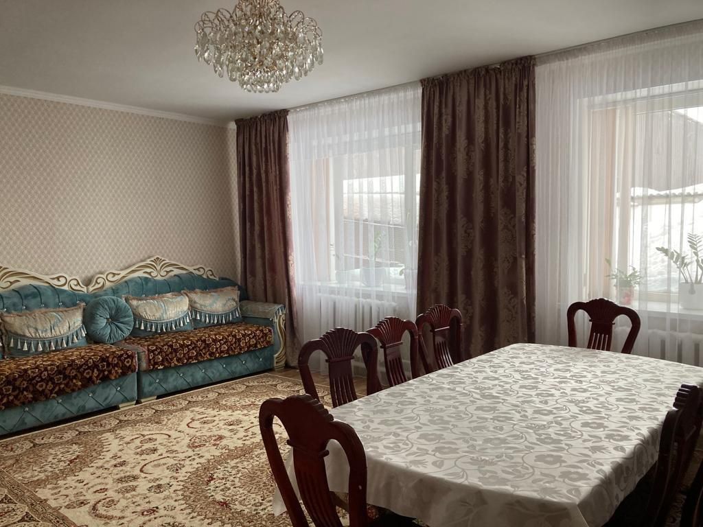 Продается дом,вместе с машиной (поселок Бештамак)
