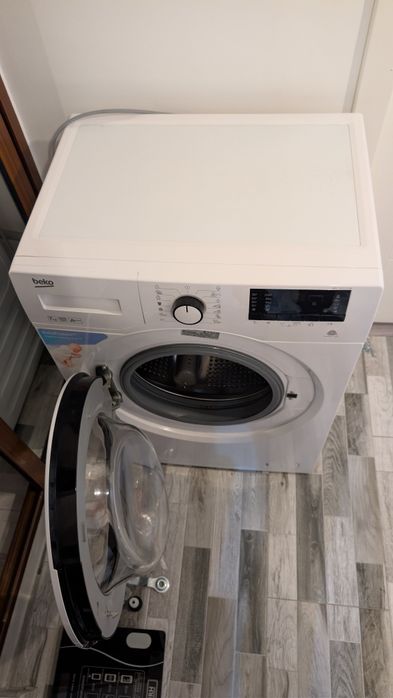 Mașină de spălat rufe Beko 7 kg