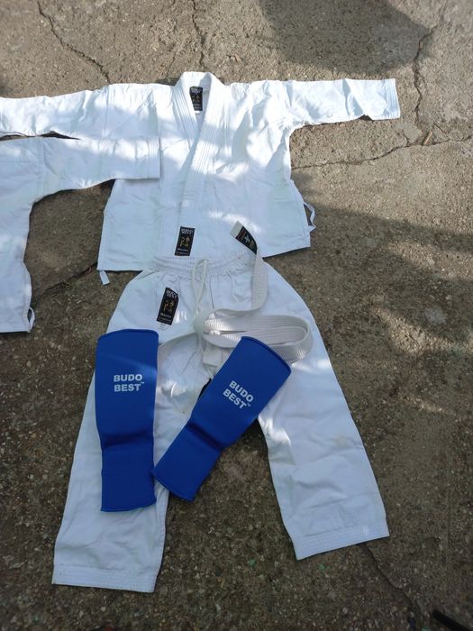 Costum karate copii