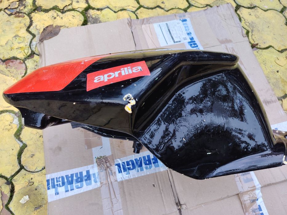 Rezervor Aprilia Rs, Derbi Gpr