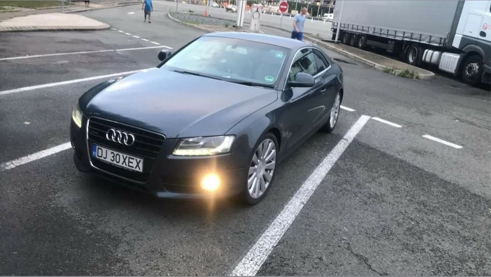 Vând sau schimb audi a5 3.0