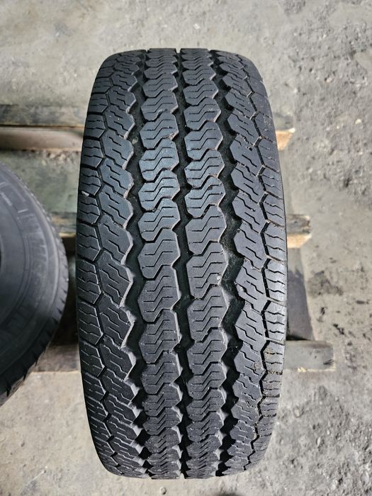 1 anvelopa allseason 225 70 15C Continental  7.7mm