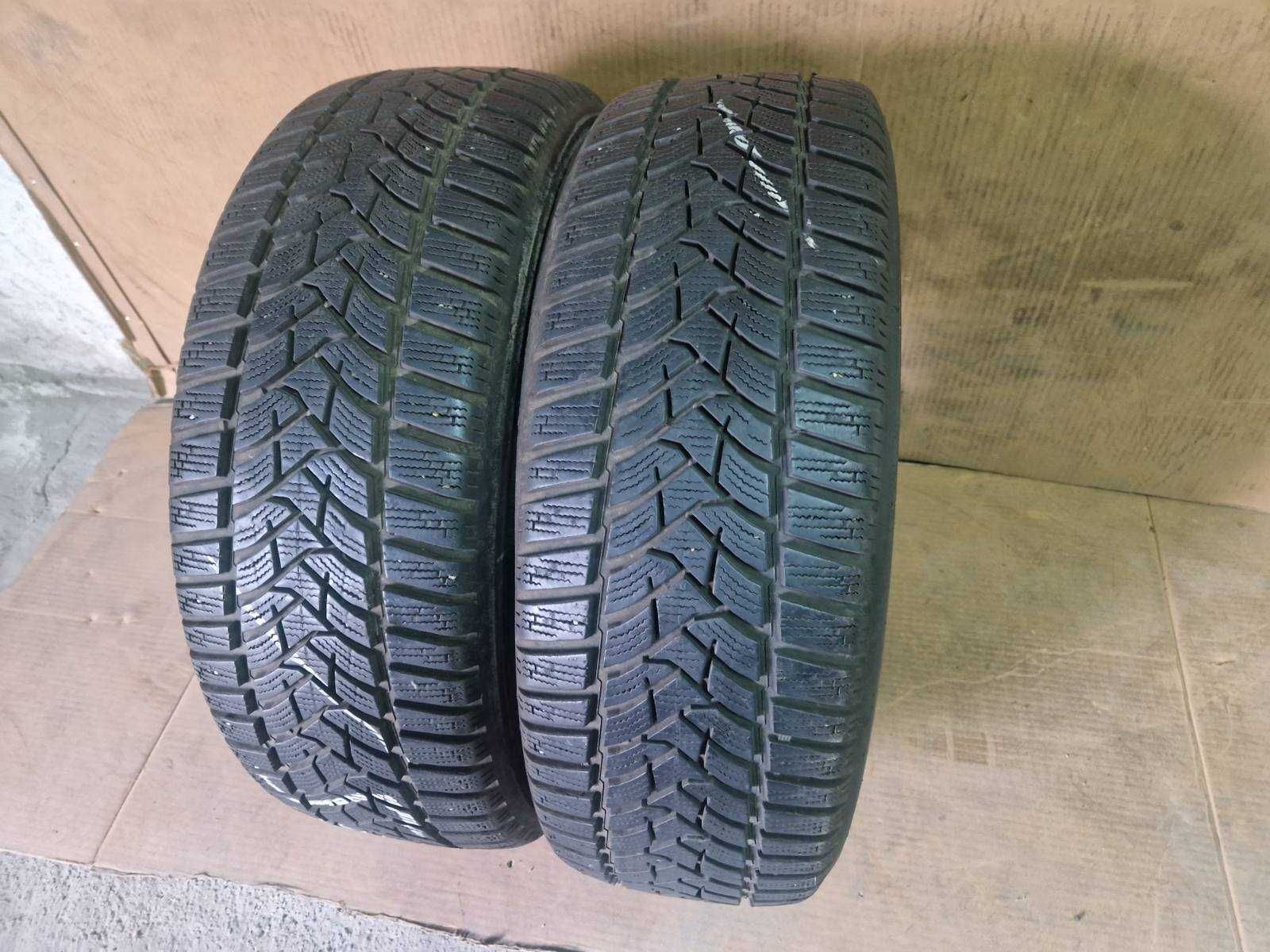 2 Dunlop R17 205/55
зимни гуми
DOT4519