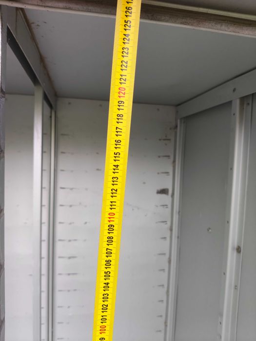 Se vinde dulap aluminiu