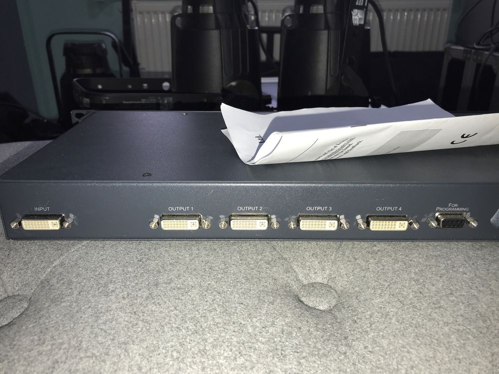 DVI spliter Kramer dvi