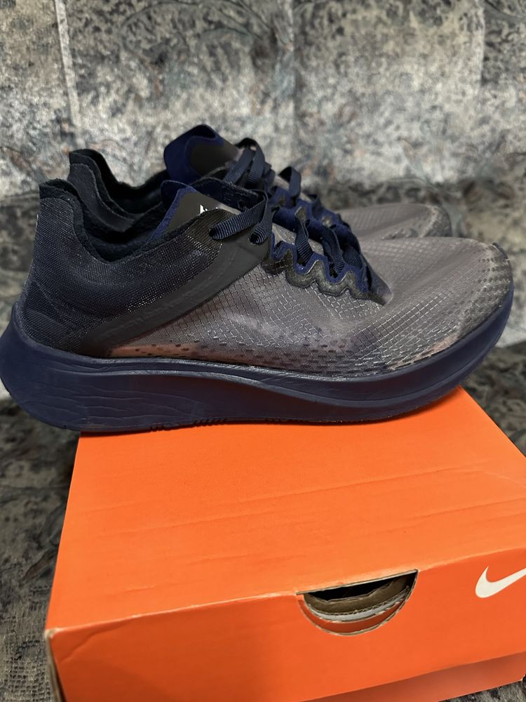 Маратонки Nike ZOOM Fly SP Fast Blue 38.5н.