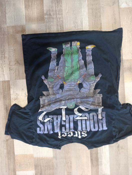 Дрехи на Левски София