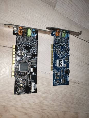 Două placi de sunet pentru PC Sound Blaster, modele: SB 0790; SB 0570