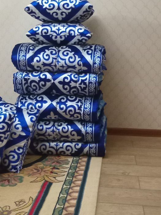 Көрпе Корпеше Матрас Одеяло Подушки Жастық Құрақ көрпе Көрпеше Көрпе