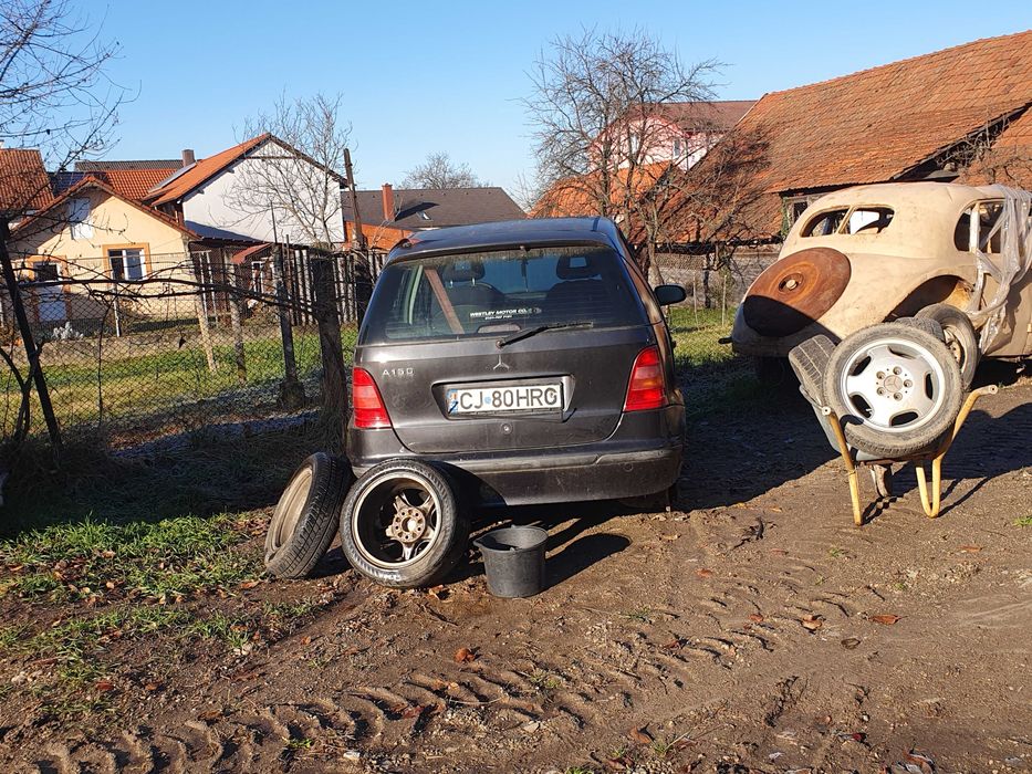 remorca usoara tracrari auto