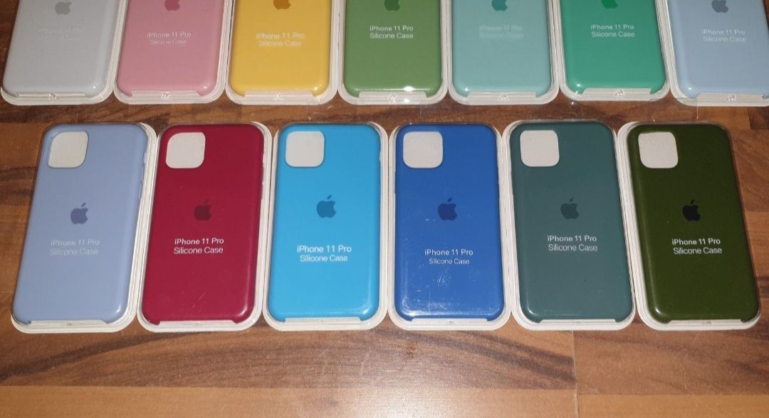 Husa silicon logo Silicone Case Apple 11 Pro