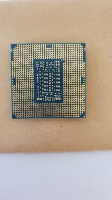 Procesor Intel Core i5 generația 8400