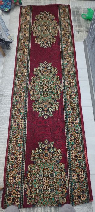 Продается палас размер 73×250 см