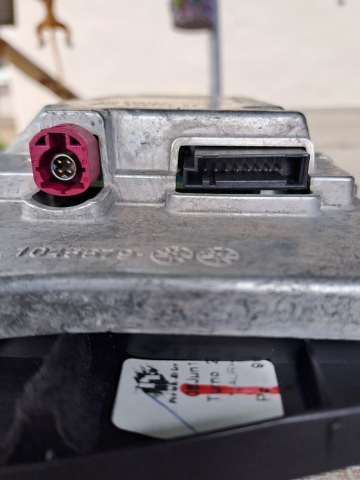 Продавам голяма навигация сис Бмв х3 ф25 2010 /2014г