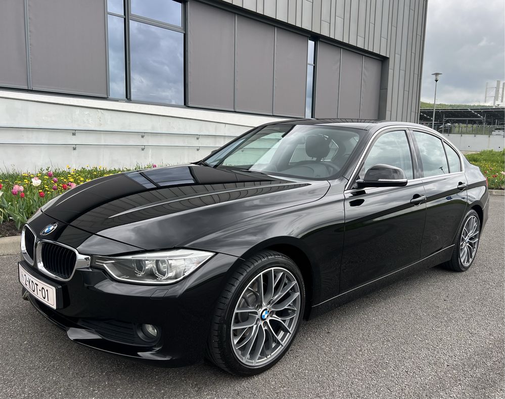 Bmw 320 Diesel 184CP Sport Edition 2013/05