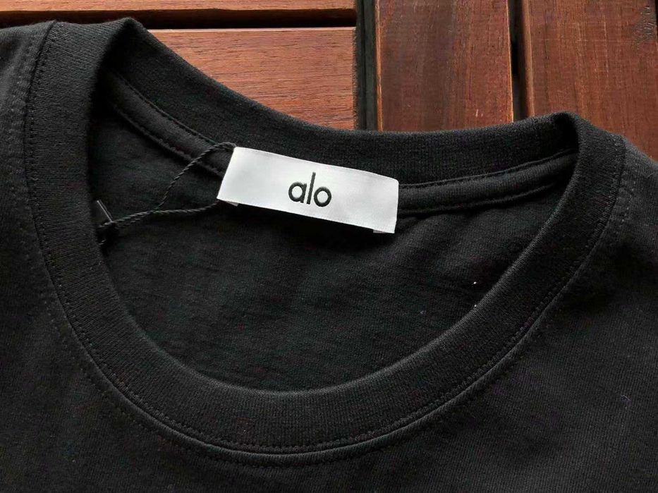 Tricou ALO Yoga Premium