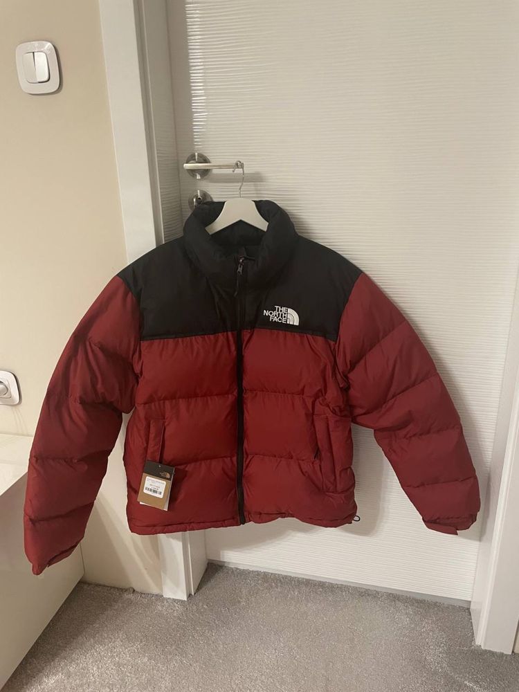 Яке North Face Nuptse 1996 Червено