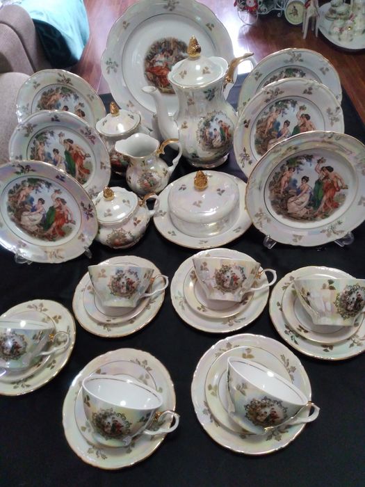 Чайный сервиз Мадонна немецская на 6 персон 30 придмета