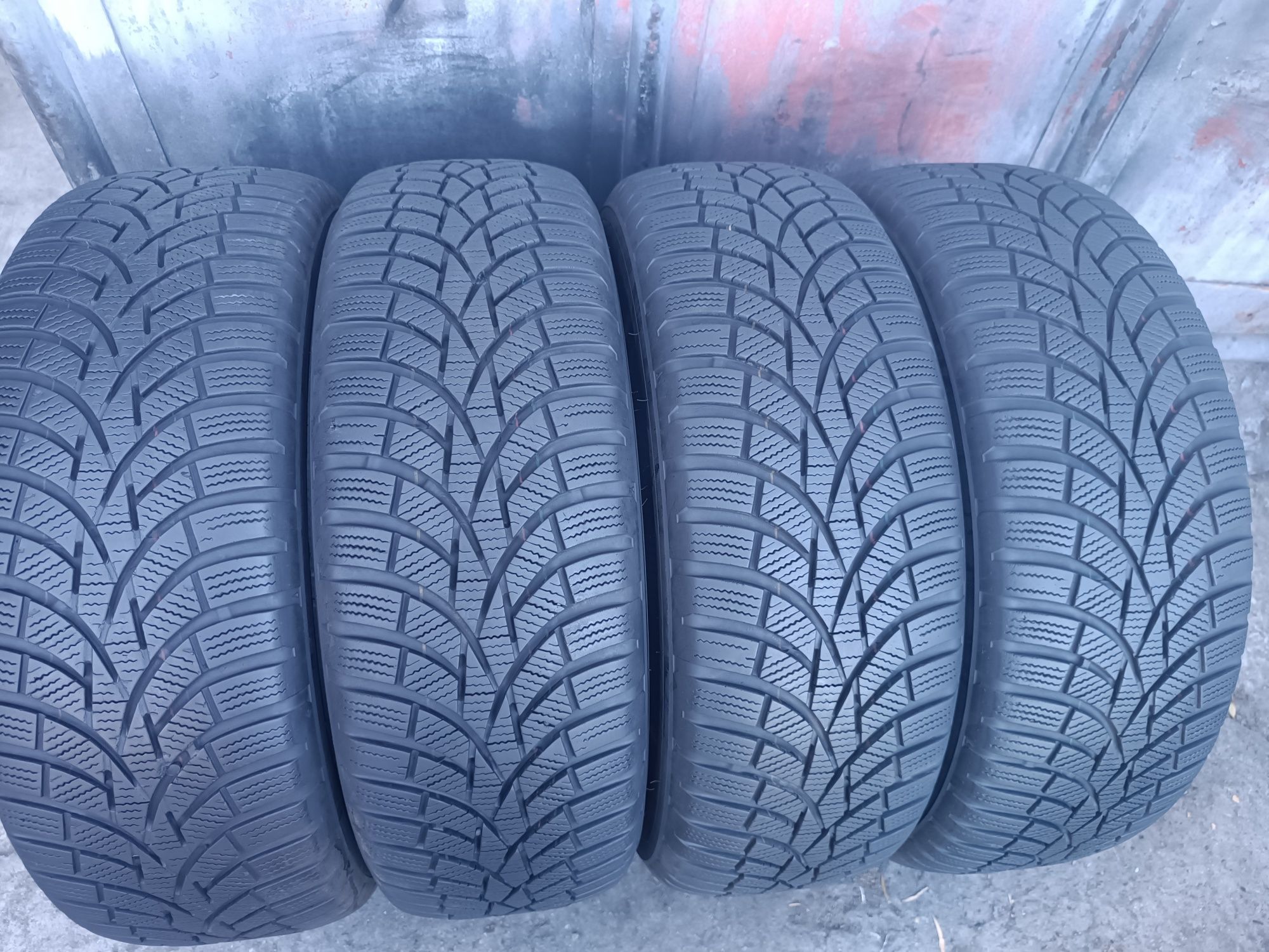 195/65/15 Toyo .