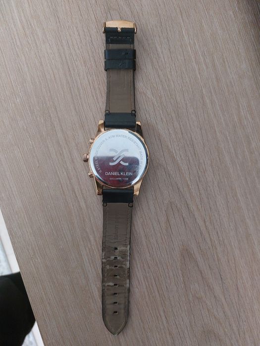 Часовник Daniel Klein
