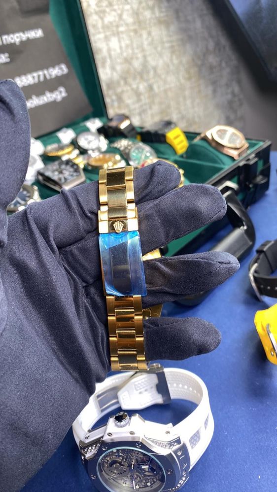 Часовник Rolex В златно