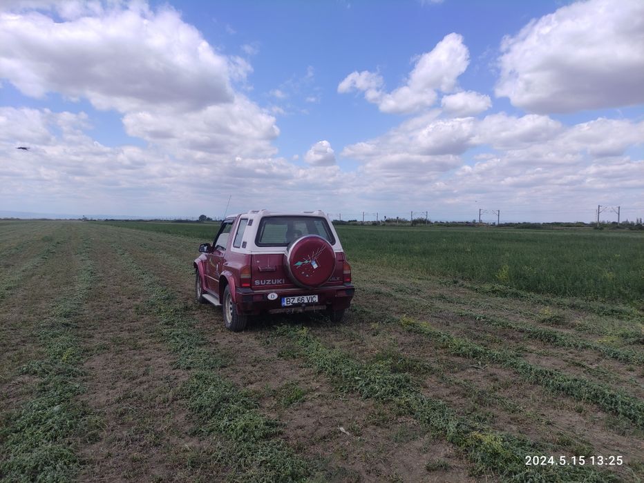 De vânzare Suzuki Vitara !