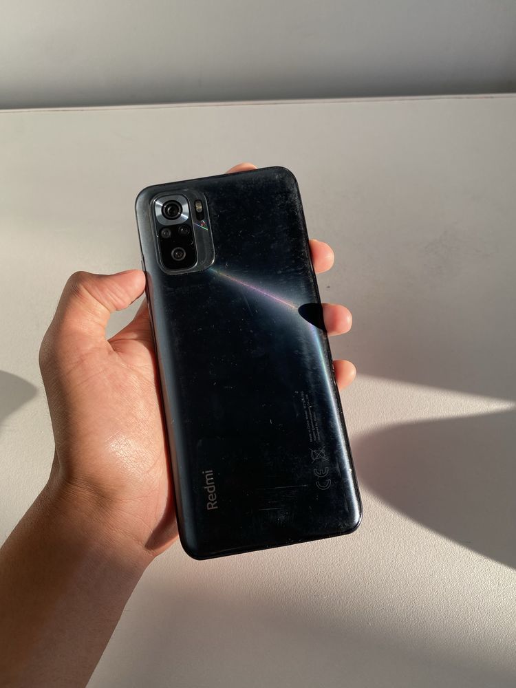 Телефон Redmi Note 10s