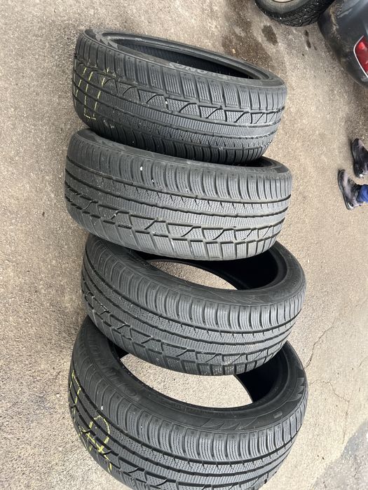 Зимни гуми 245/45/20