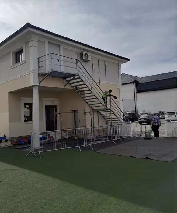 Scara galvanizata interior exterior