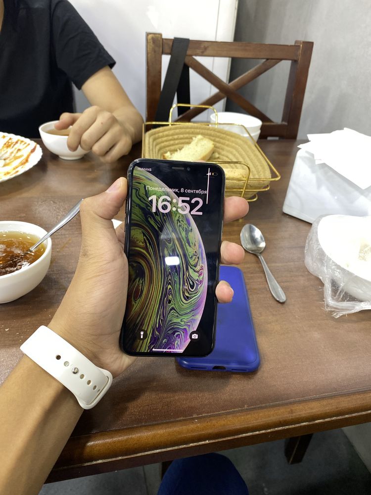 Iphone Xs 64gb Kh/A