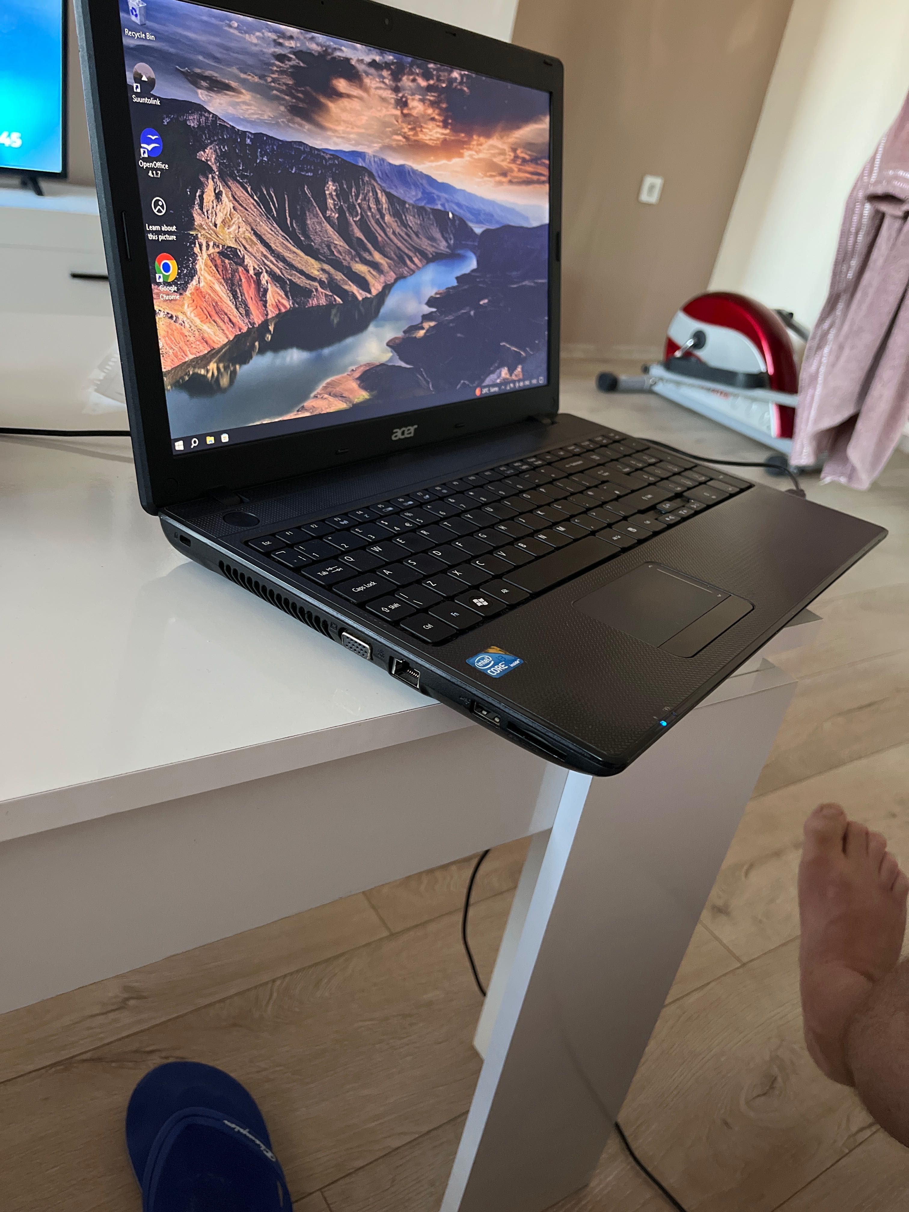Лаптоп Acer travel mate 5744
