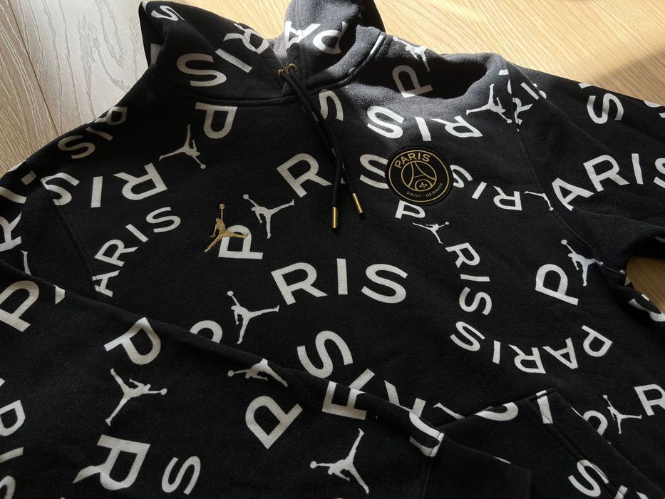 Оригинално худи Jordan размер S