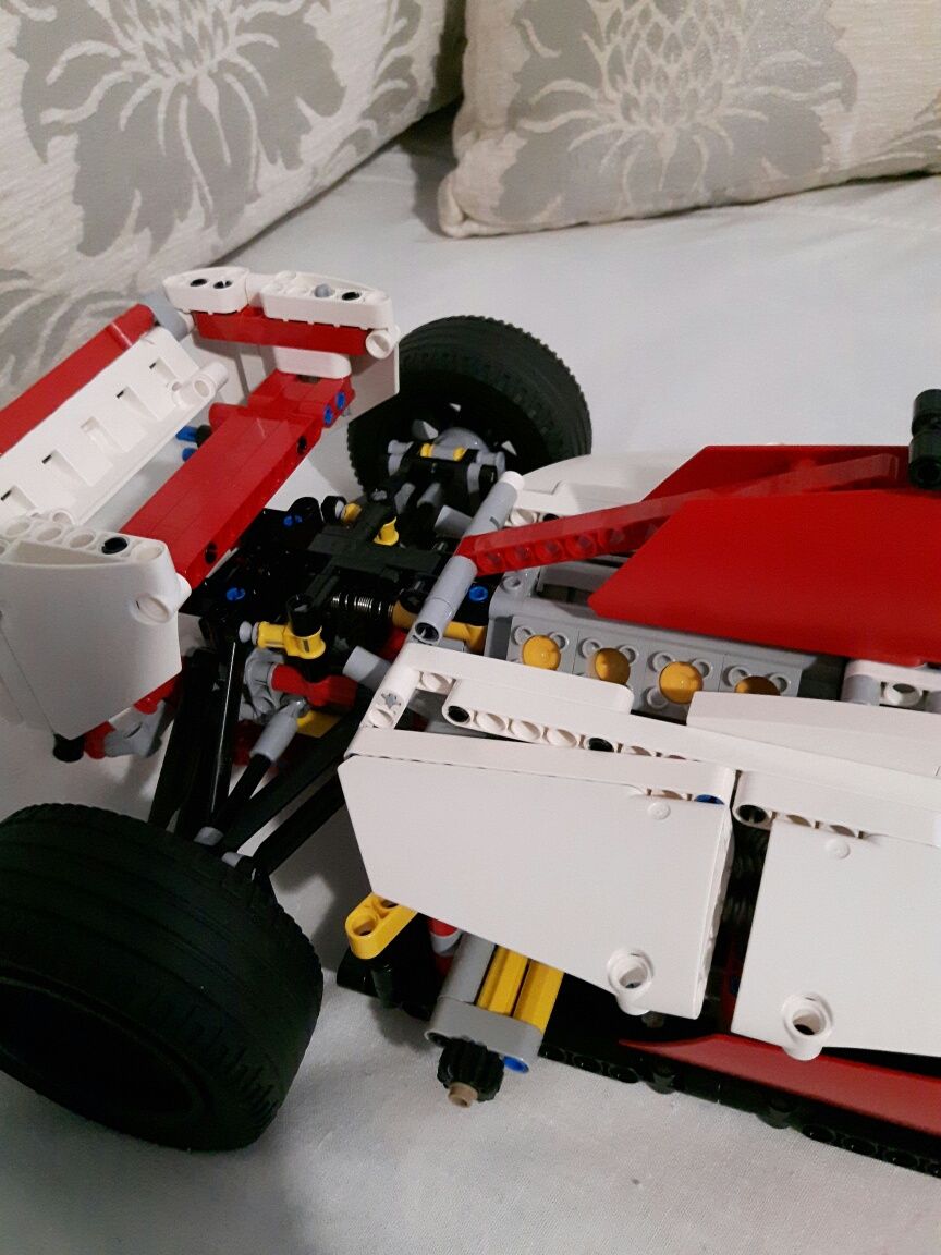 Lego Technic 42000 - Grand Prix Racer / 2v1