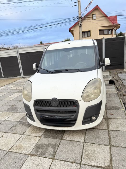 Se vinde Fiat Doblo 2010