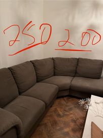 Голям ъглов диван закупен от ИКЕА