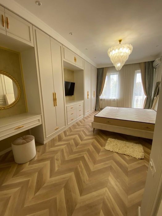 Квартира ЖК London 4/4/10 124 кв.м