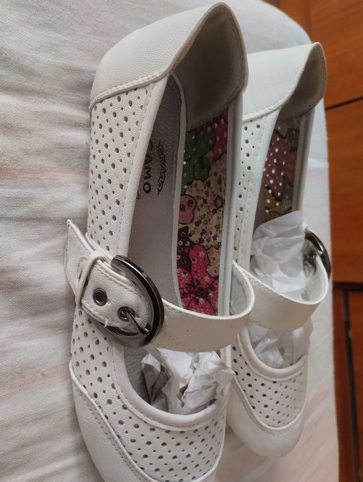 Дамски обувки различни