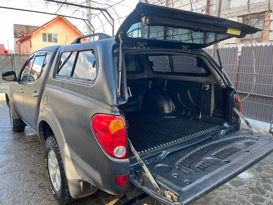 Mitsubishi L200 - 2009