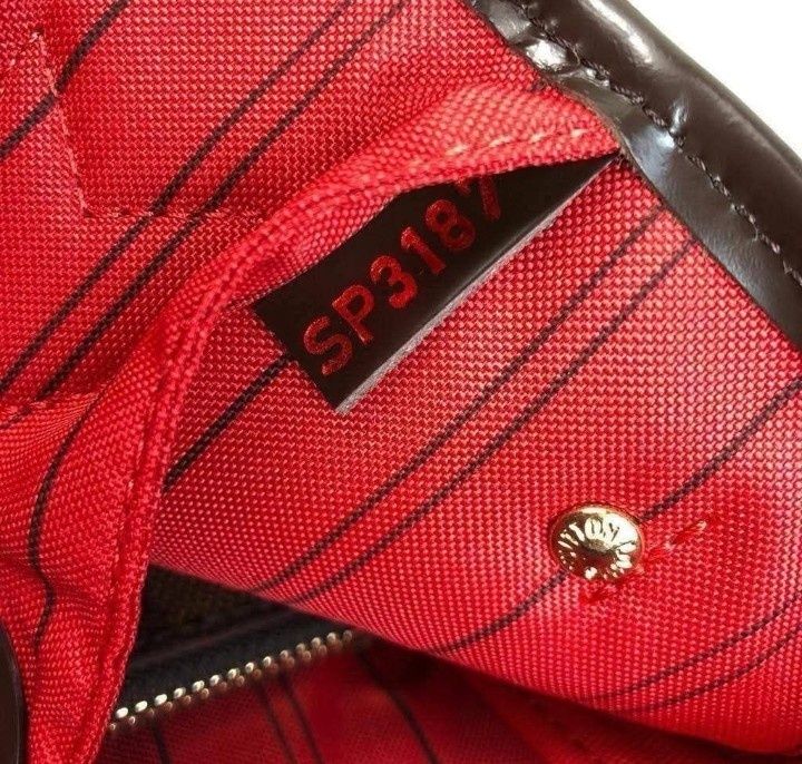 Genti piele naturala,saculet, card,factura,eticheta,certificat