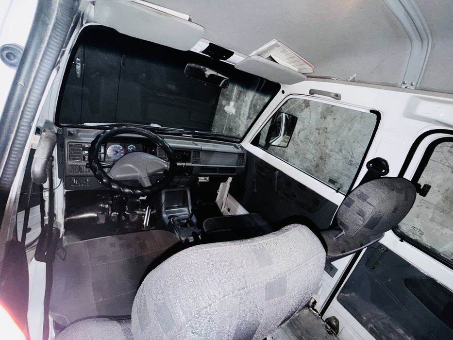 Damas sotiladi narxi kelishiladi!