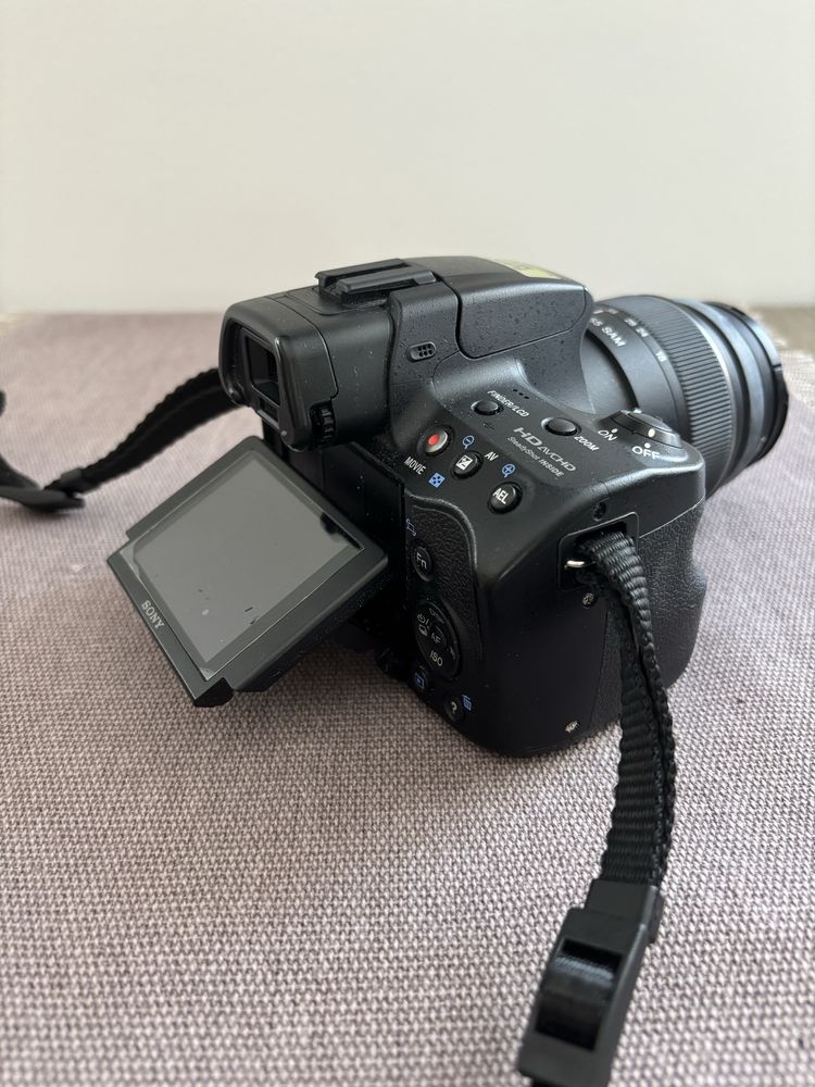 Aparat foto Sony SLT-A37