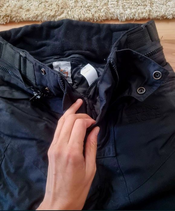 Pantaloni moto impermeabili cu protectii Flying Eagle